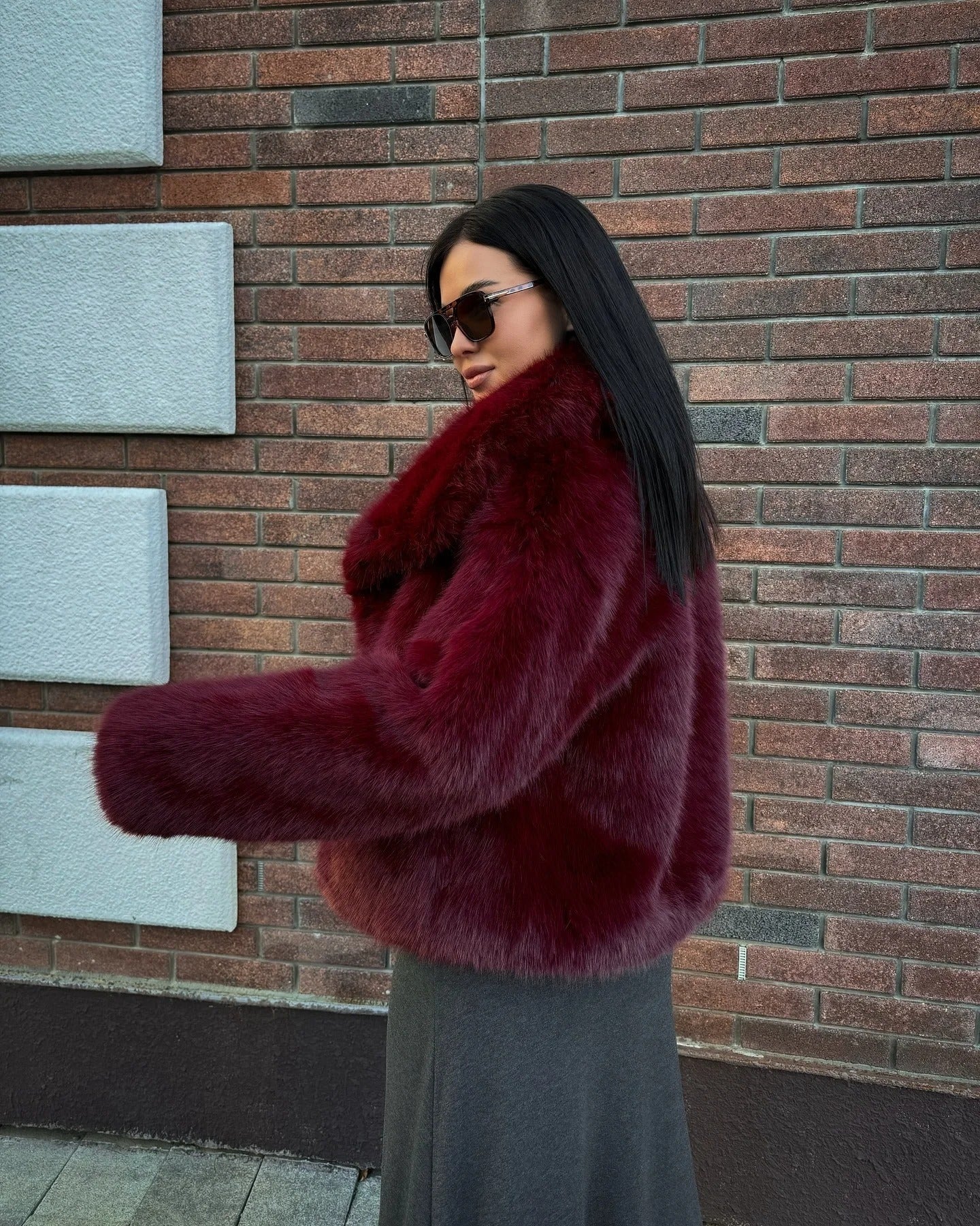 Casaco Sabrina felpuda e gola ampla