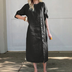 Vestido Adélie™ em Linho de Algodão com Botões Laterais e Fenda Sofisticada / Movimento e Elegância na Medida Certa!