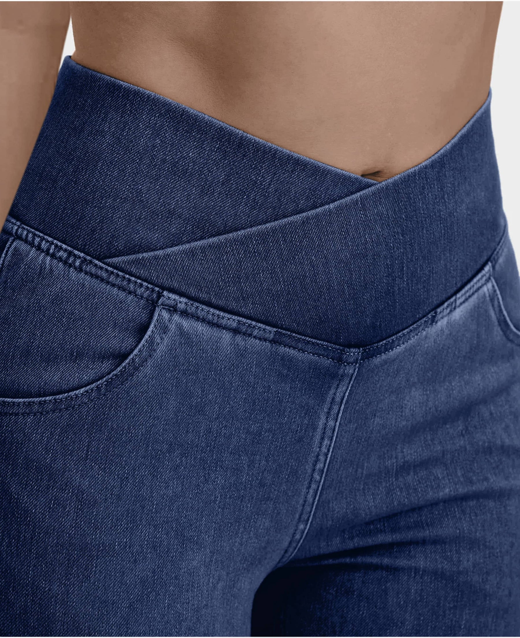 Calça Jeans de Cintura Alta Cruzada (Pague 1 leve 2)